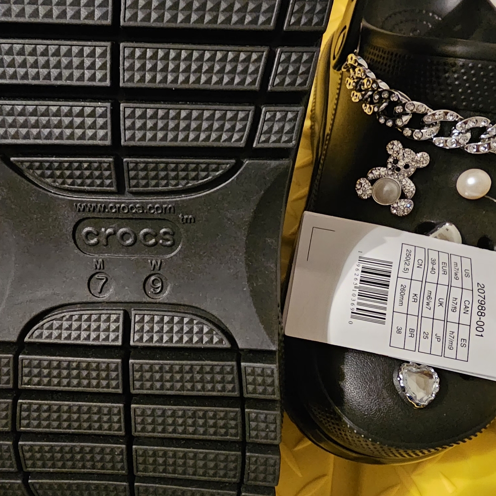 🖤 Complete Set! Custom Black Mega Crush Crocs & Matching Crocs Tote Bag! - Picture 6 of 10
